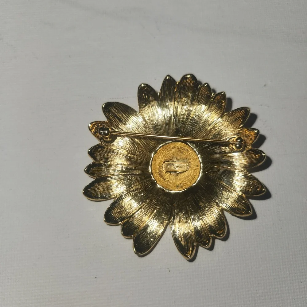 Monet vintage gold